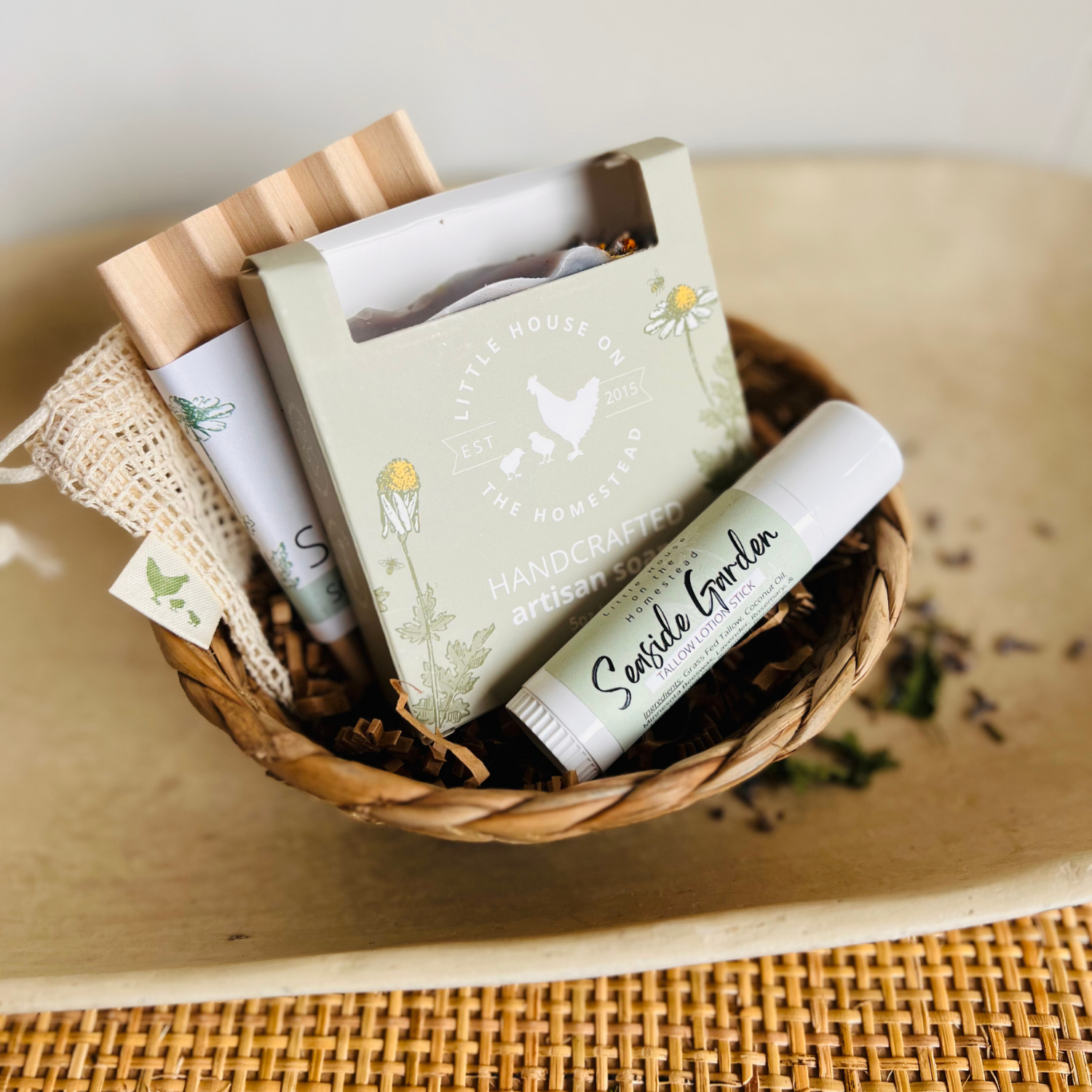 Freshly Picked Gift Set – Tangerine, Rosemary, Grapefruit & Cedarwood Soap + Lotion Stick