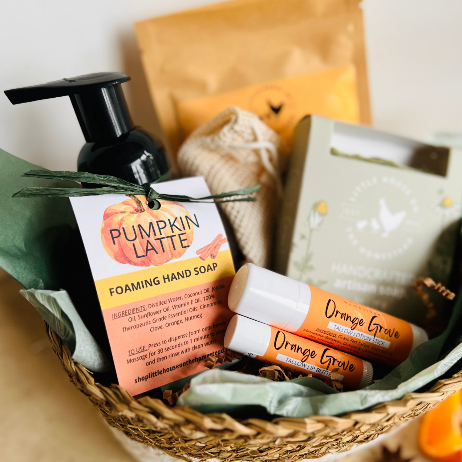 Pumpkin Latte Luxury Gift Set – Fall Self-Care Basket