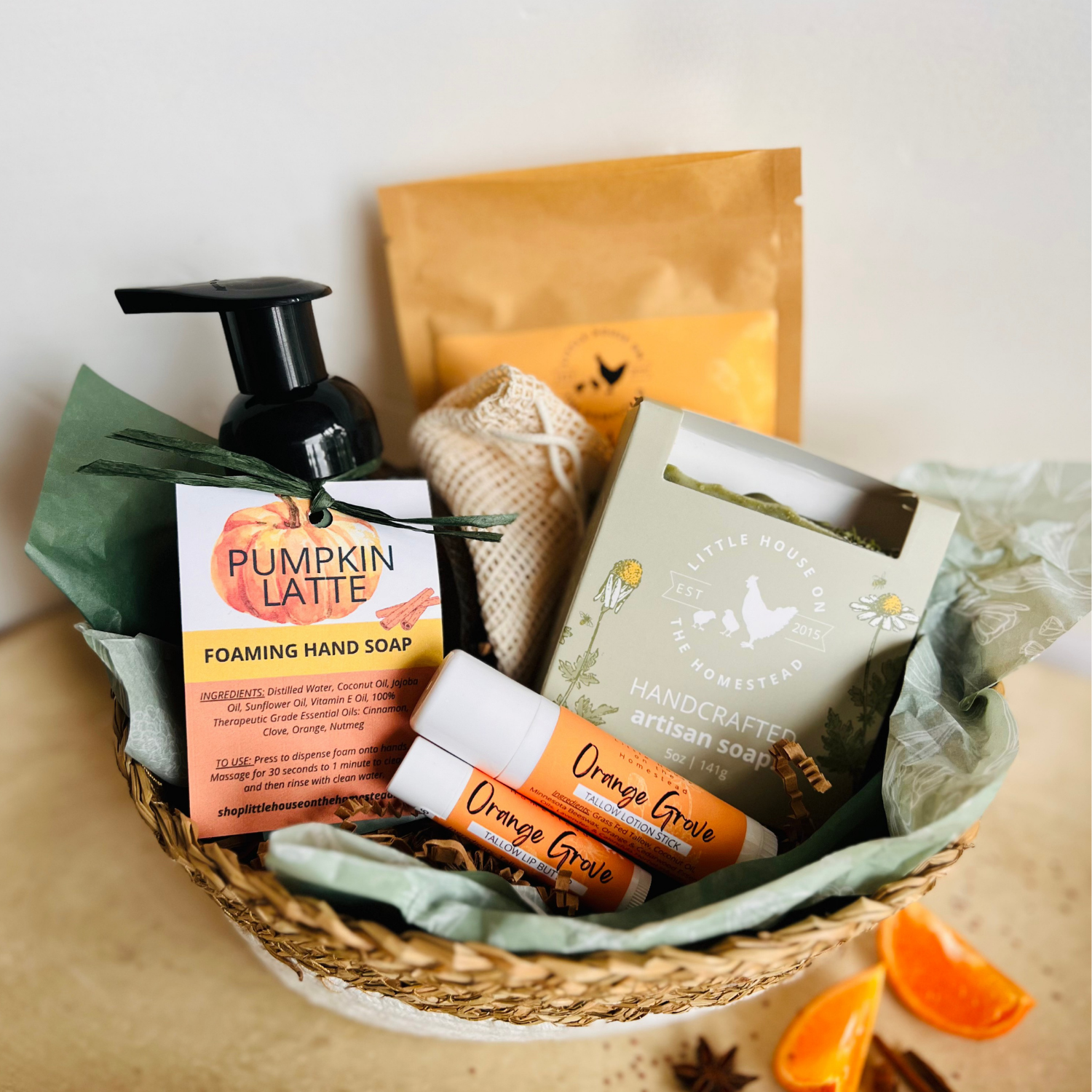 Pumpkin Latte Luxury Gift Set – Fall Self-Care Basket
