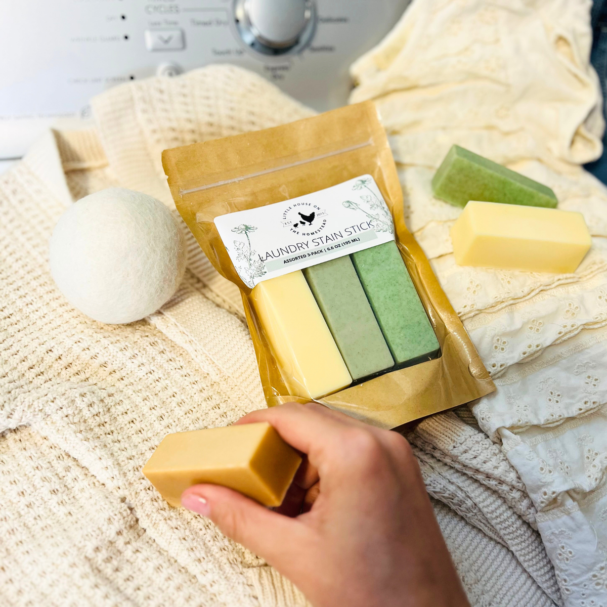 Laundry Stain Stick – Eco-Friendly Coconut & Tallow (2.2 oz)